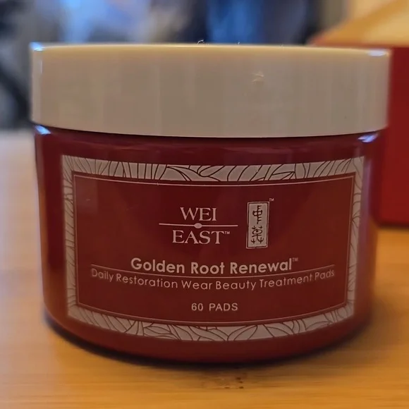 Wei East Golden Root Renewal Daily Restoration Wear Treatment Kit